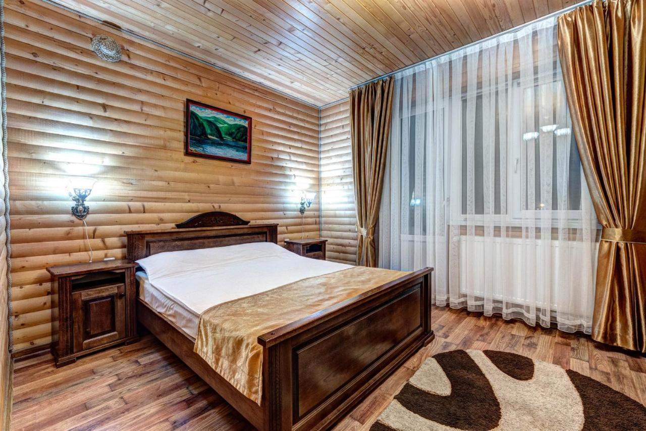 Milli & Jon Hotel Bukovel Kültér fotó