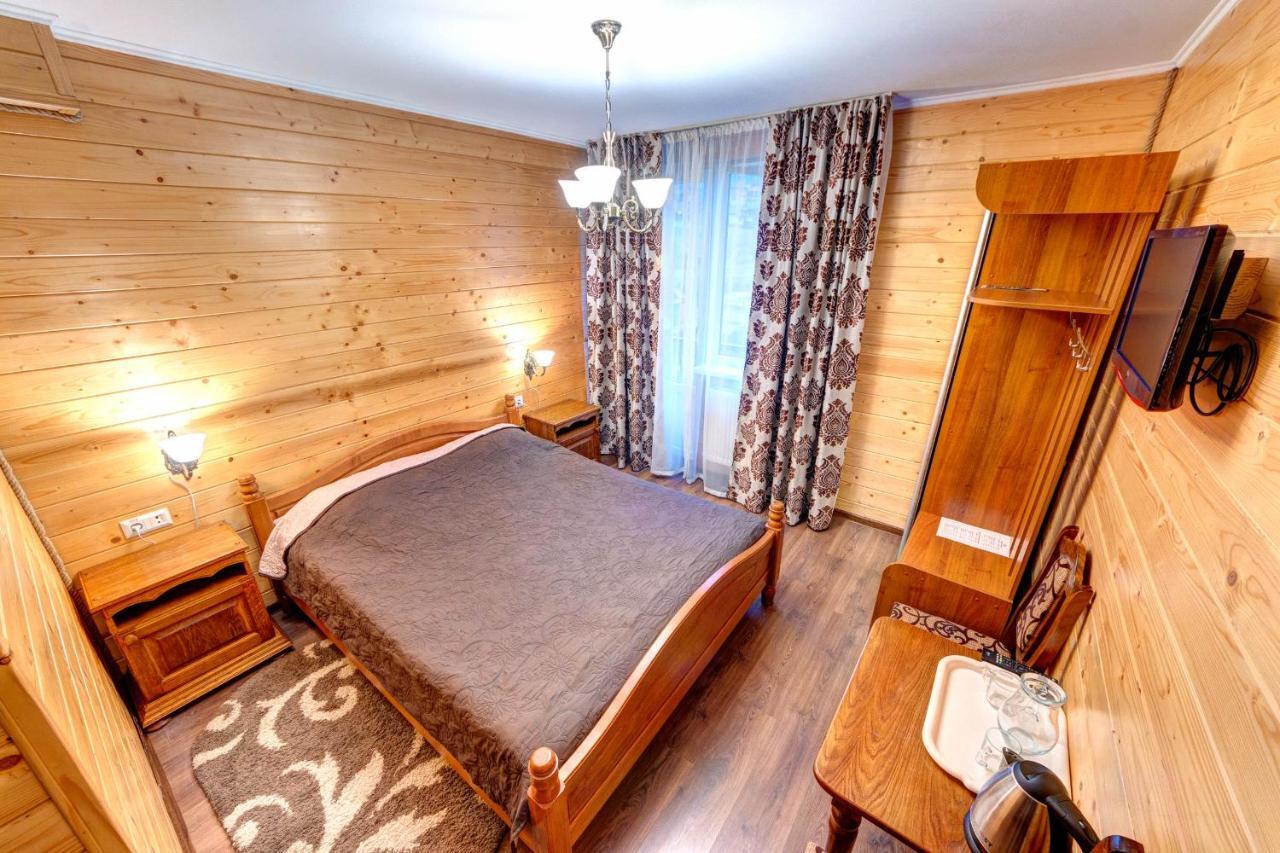 Milli & Jon Hotel Bukovel Kültér fotó