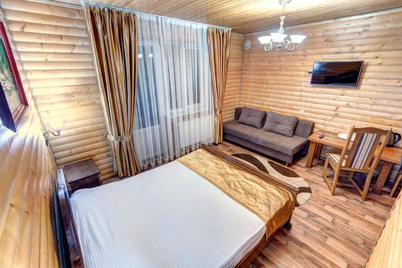 Milli & Jon Hotel Bukovel Kültér fotó