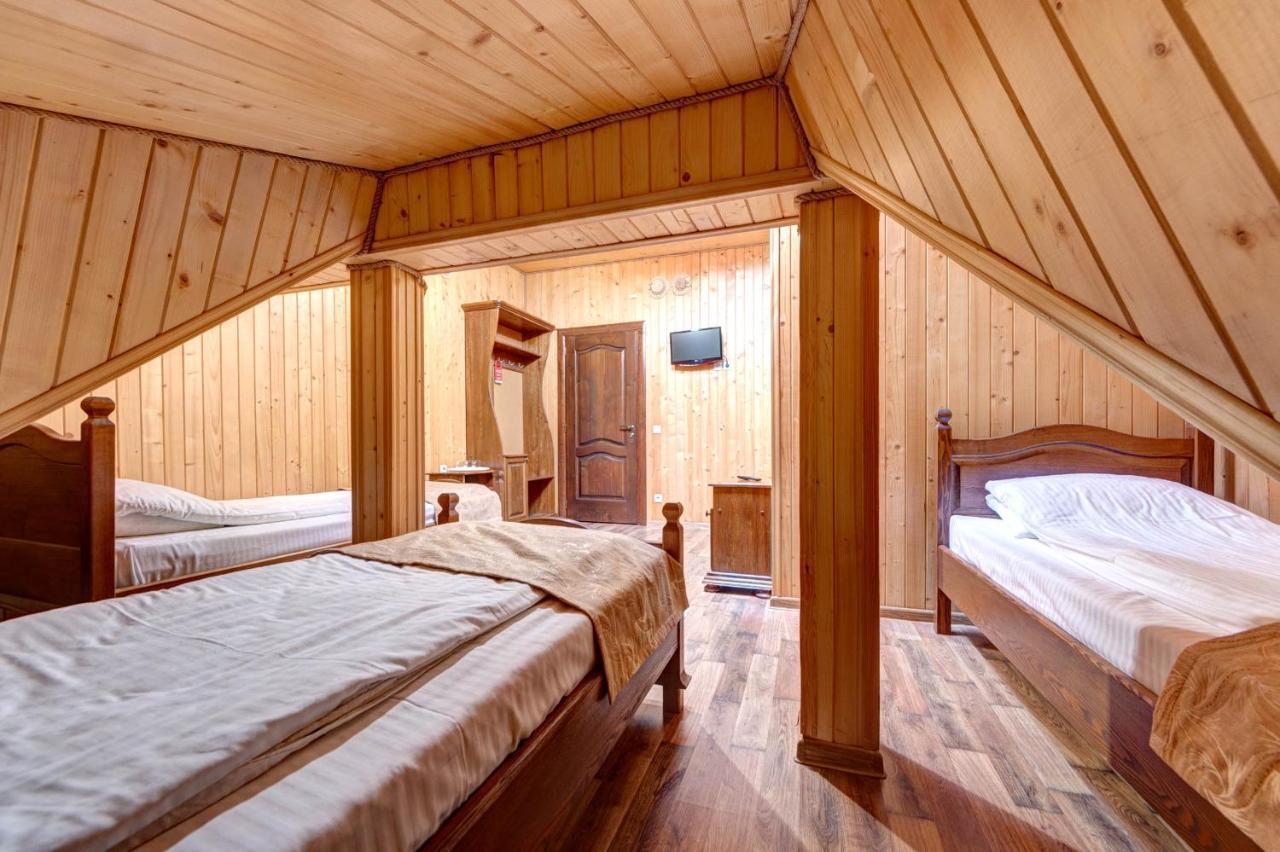 Milli & Jon Hotel Bukovel Kültér fotó